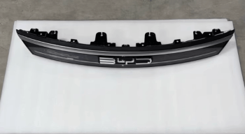 Đèn định vị trung tâm chính hãng BYD Seal 5